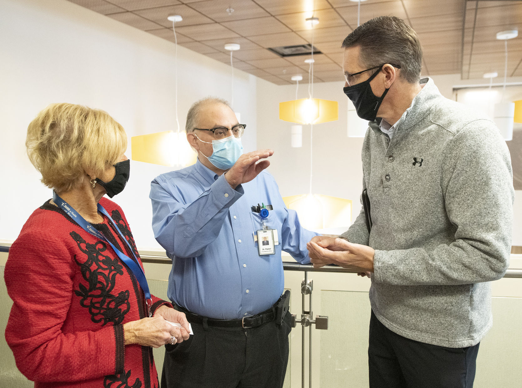 Randy Feenstra tours Siouxland Community Health Center 3